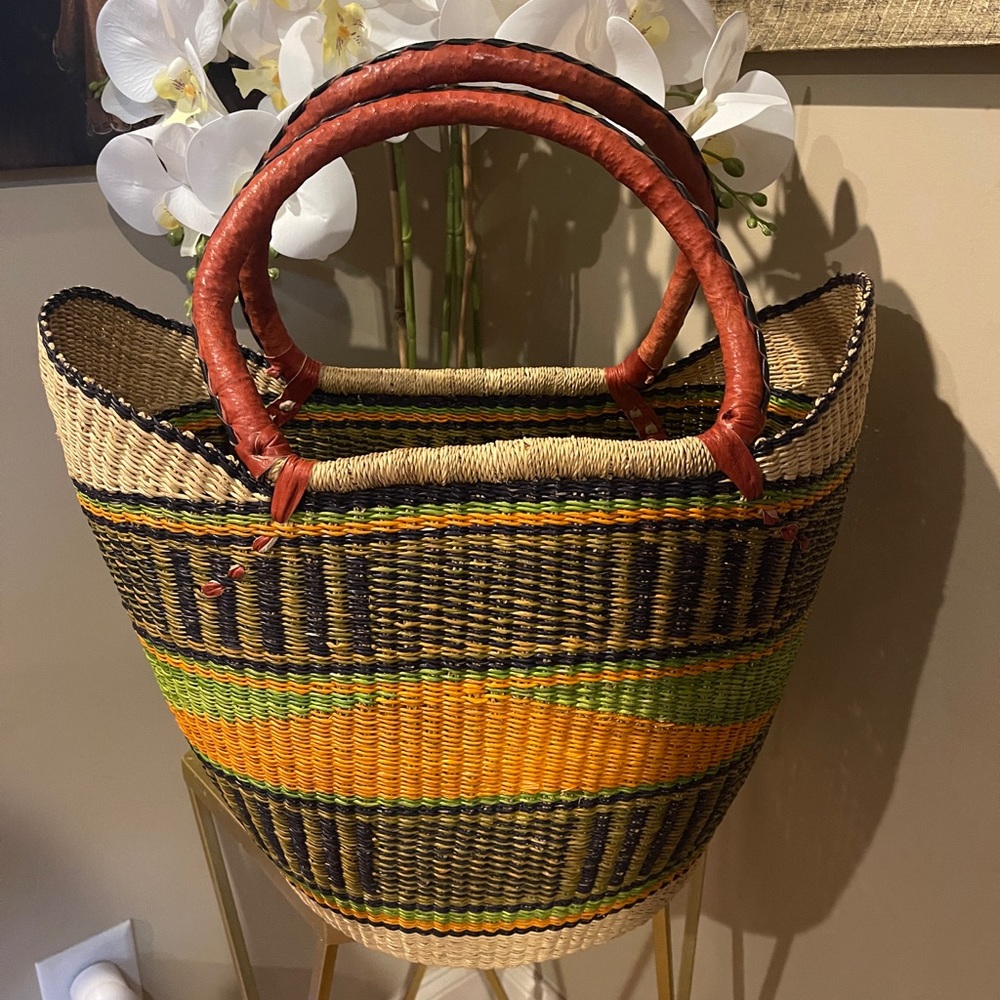 Woven basket bag